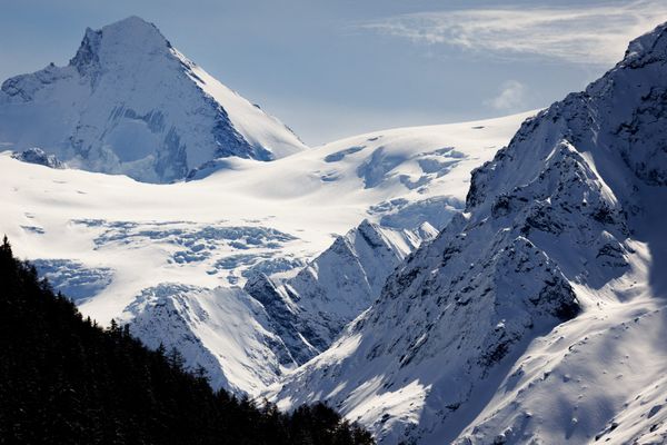 La jeune femme toujours portée disparue est celle qui avait réussi à joindre les secours près du col de Tête Blanche, à 3500 mètres d'altitude