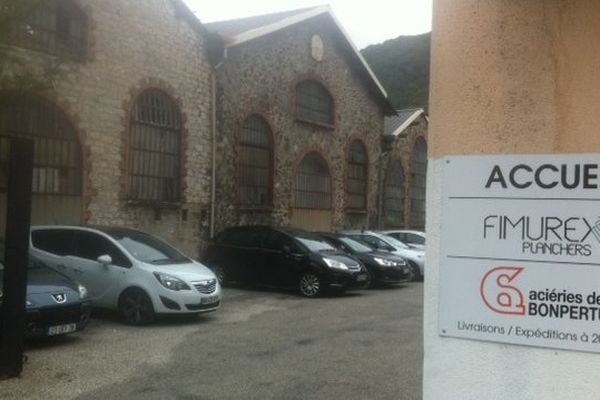 L'homme qui fêtait ses 51 ans le jour de sa mort s'est pendu dans l'entreprise Fimurex de Domène, en Isère.