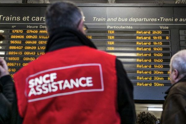 Le préavis couvre la période de ce lundi 9 mars 19H au mercredi 11 à 08H.