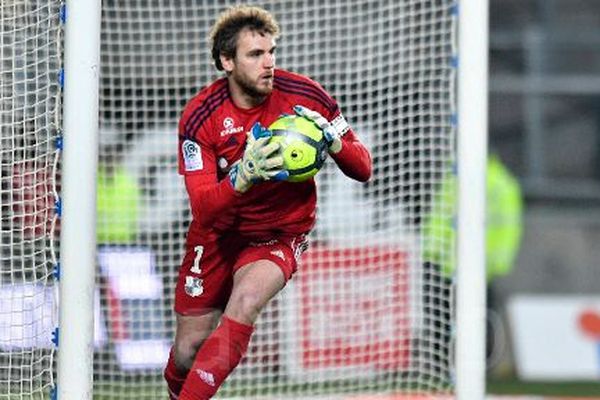 Regis Gurtner lors du match Amiens-Rennes, 28 ème journée de Ligue 1.