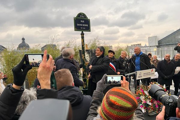 Jérôme Coumet inaugure la rue David Bowie ce lundi 8 janvier.