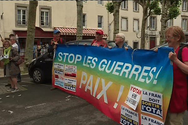 Manifestation pacifiste à Carhaix (29), le 28 mai 2017