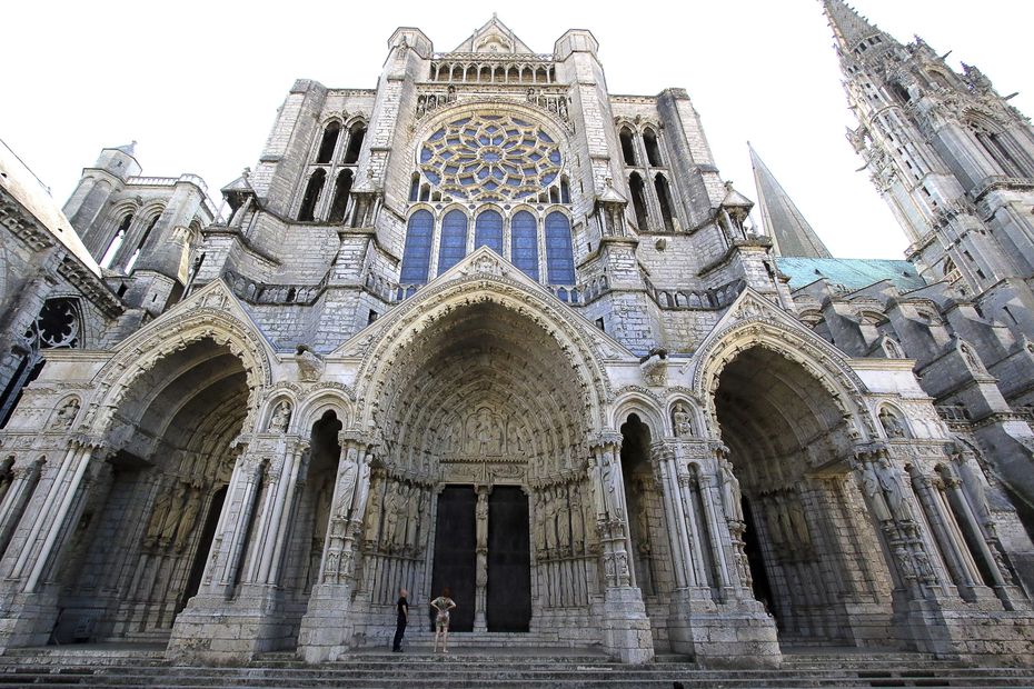 death of a worker on the cathedral site