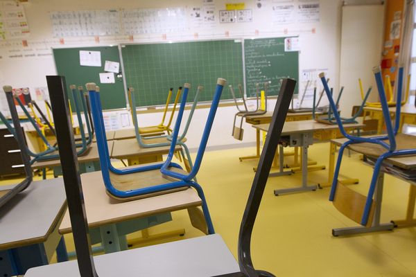 Les écoles ont été fermées à l'annonce de ces cas 