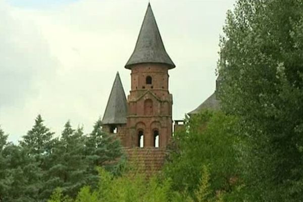 Collonges la Rouge (Corrèze) est l'un des plus beaux villages de France