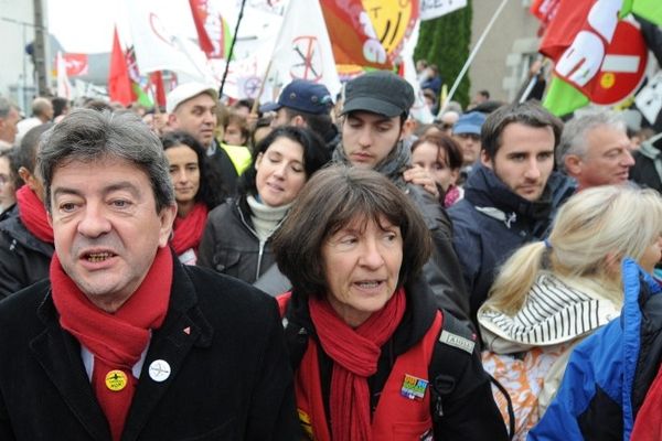 Jean-Luc Mélenchon, co-président du Parti  de gauche, et Françoise Verchère, conseiller général de Loire-Atlantique, à Notre-Dame-des-Landes