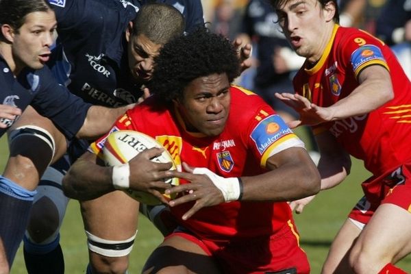 Le Fidfien Naulu lors d'un match avec Perpignan en 2006