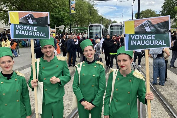 Ce samedi 18 mai, on fêtait l'inauguration des premières nouvelles rames de tramway à Nantes.