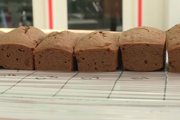 Des gâteaux pour symboliser les immeubles du quartier.