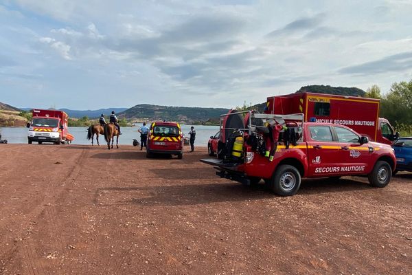 Archives. D'importants moyens avaient été dépêchés le dimanche 16 août 2020 pour retrouver un couple disparu au lac du Salagou.