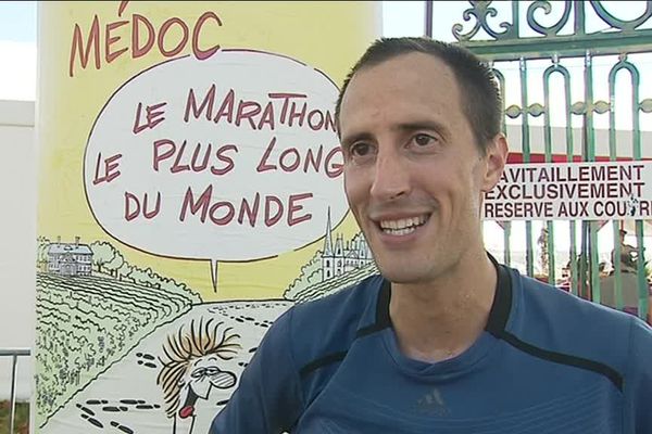 Denis Mayaud après sa victoire au "marathon le plus long du monde" !