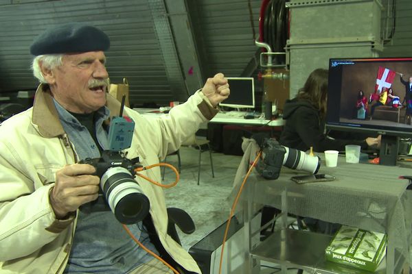 Yann Arthus-Bertrand a photographié près de 600 personnes lors de son passage en Savoie, mi-avril.