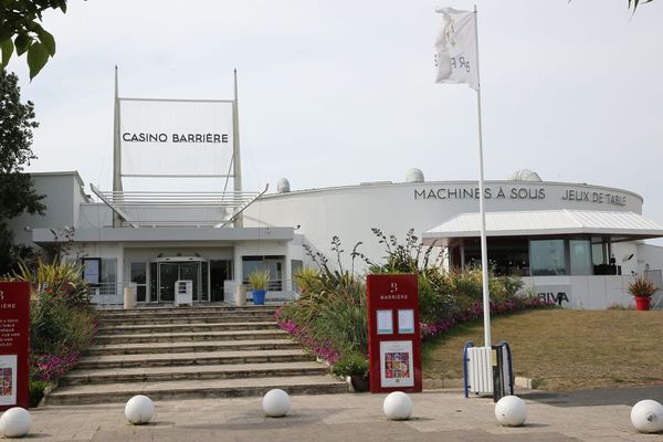 A Ouistreham, le casino contribue à 15 % du budget de la commune ce qui représente une somme d'environs deux millions d'euros.