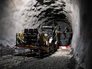 Un tunnelier creusant une galerie sur le chantier du Lyon-Turin à Saint-Julien-Mont-Denis (Savoie) le 14 mai 2024.