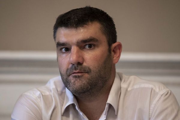 Jérémy Decerle, président national des Jeunes agriculteurs (JA) et éleveur de charolais en Saône-et-Loire