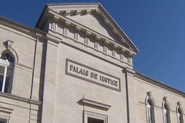 Palais de justice de Lons-le-Saunier