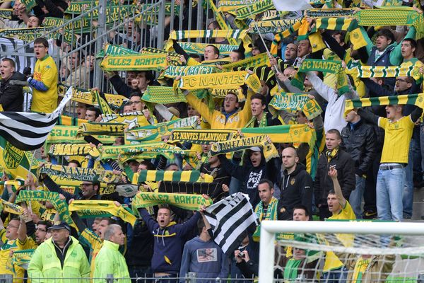 Tribune Loire et Club Famille d'ores et déjà complets pour la reprise de la ligue 1