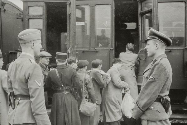 Les autorités françaises et allemandes ont pleinement coopéré pour déporter et exterminer les 3710 hommes convoqués les 14 et 15 mai 1941.