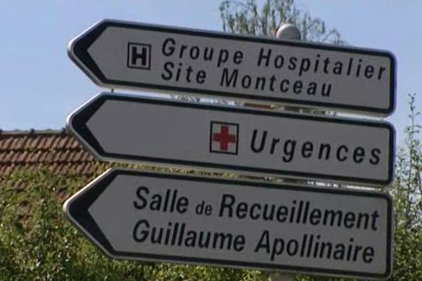 Un homme grièvement blessé a été déposé aux urgences de l'hôpital de Montceau-les-Mines au milieu de la nuit du samedi 29 au dimanche 30 août 2015. La victime est décédée peu après.