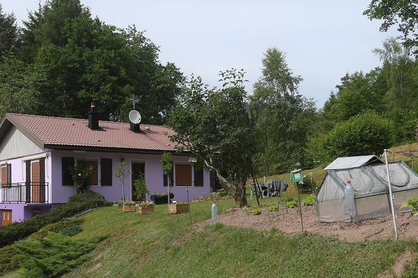 Le domicile de Marcel et Jacqueline Jacob, à Aumontzey, dans les Vosges, le 14 juin 2017