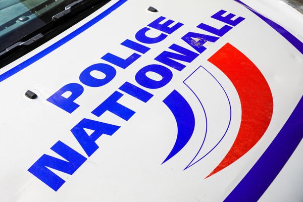 Un jeune homme blessé suite à un tir policier dans le Val-d'Oise.