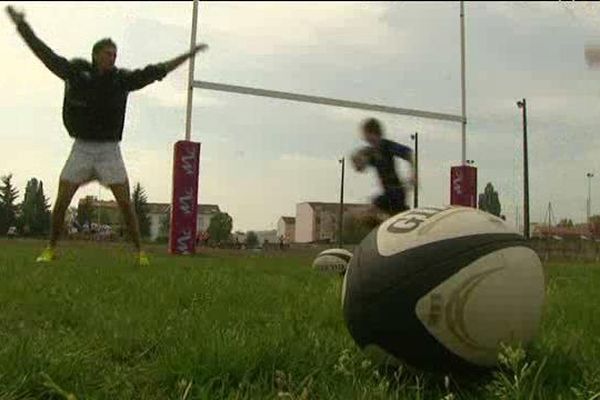 Le rugby à 7 vient d'être reconnu sport olympique et sera joué aux Jeux Olympiques en 2016.