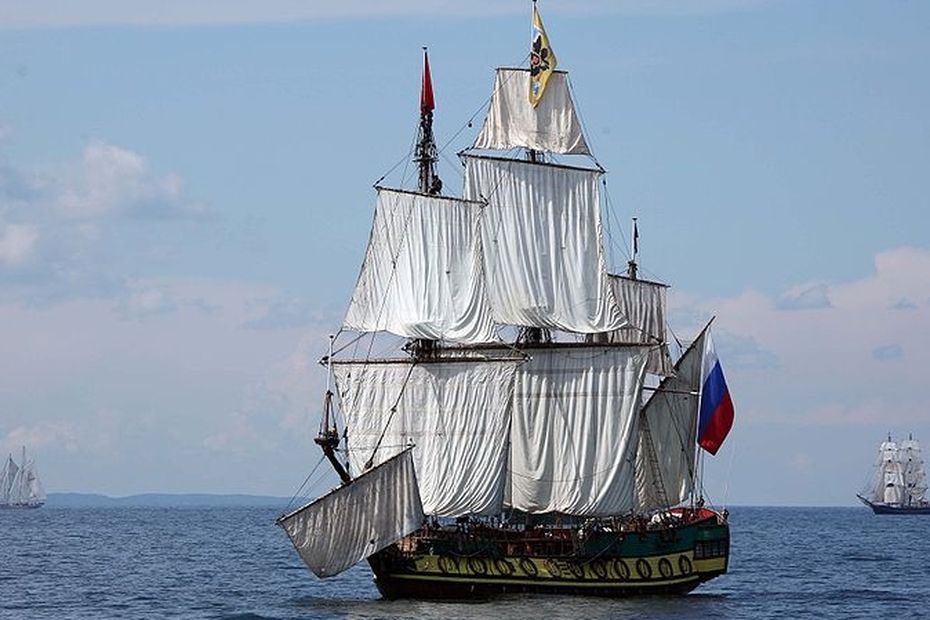 Les Bateaux De Larmada Le Shtandart Un Trois Mâts Carré Russe