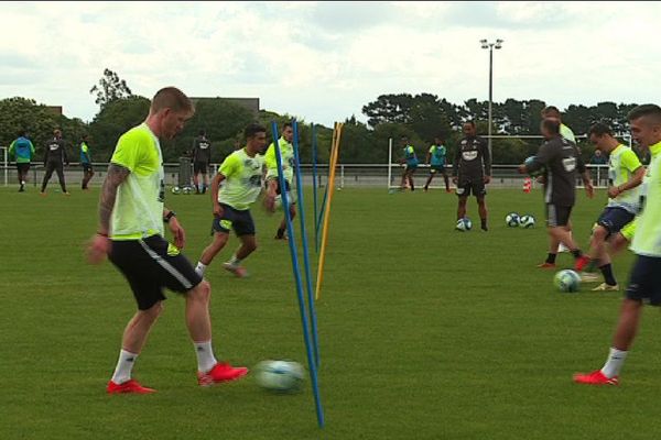 Charbonnier et Autret, lors de la reprise de l'entraînement du Stade Brestois