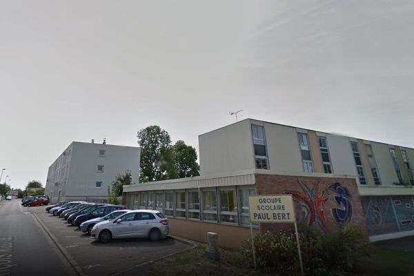 Le groupe scolaire Paul Bert à Sens 