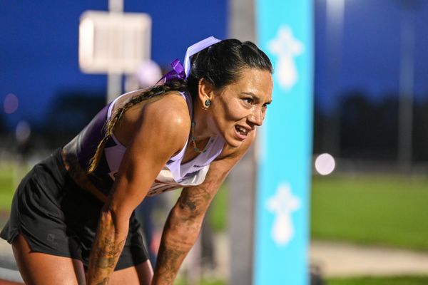 Atteinte d'un cancer du sein à 24 ans, Anais Quemener a fait du sport sa thérapie.