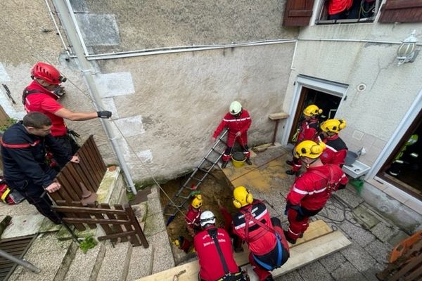 25 sapeurs pompiers déployés pour dégager la victime