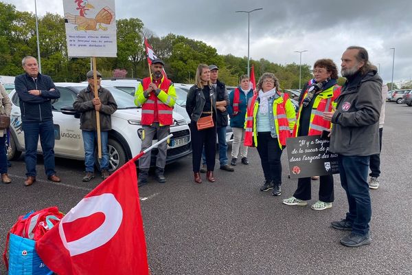 Rassemblement contre la fermeture de la plateforme Casino à Gaël