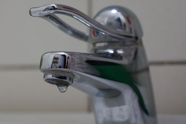 Une simple fuite d'eau au goutte à goutte peut vous coûter très cher.