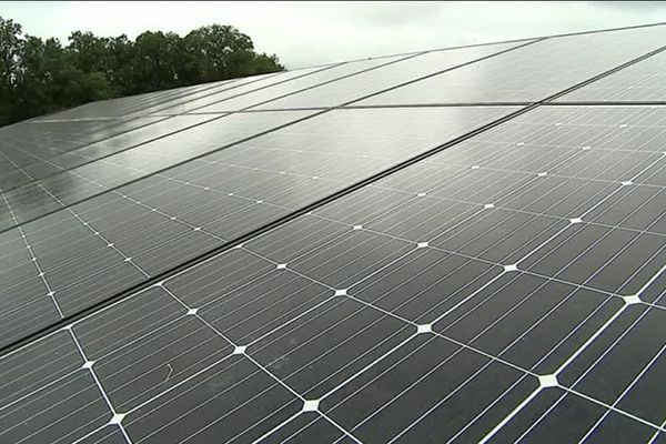 Des panneaux solaires qui pourront produire 14 millions de Kwatts