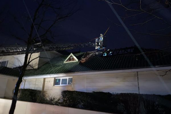 Le feu s'est déclaré vers 6h ce jeudi 28 janvier.