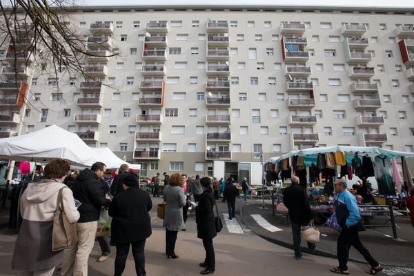 Dans le quartier du Mail à Chenôve, en Côte-d'Or, en 2017.