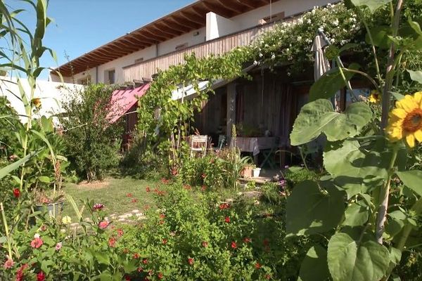 Depuis onze ans, éCOhabitons a accompagné la création de plusieurs dizaines de logements écologiques. 