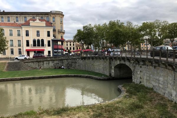 Le pont Marengo, à Carcassonne, où le corps de l'homme a été repêché.