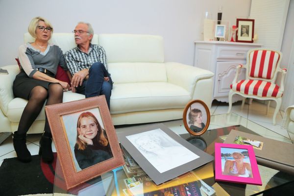 Isabelle et Jean-Pierre Fouillot, les parents d'Alexia chez eux à Gray en 2020.