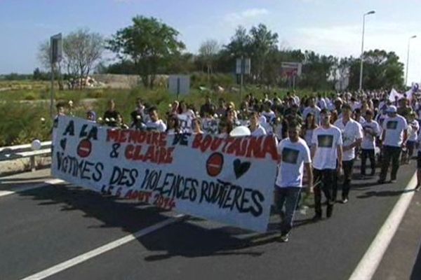 300 personnes ont manifesté contre les violences routières, en mémoire des deux jeunes filles, tuées au mois d'août entre Palavas et Montpellier