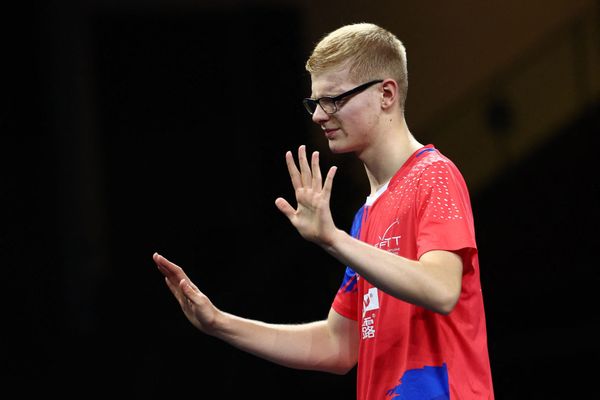 Battu en quart de finale, Félix Lebrun est toujours en lice, en finale du double avec son frère Alexis.