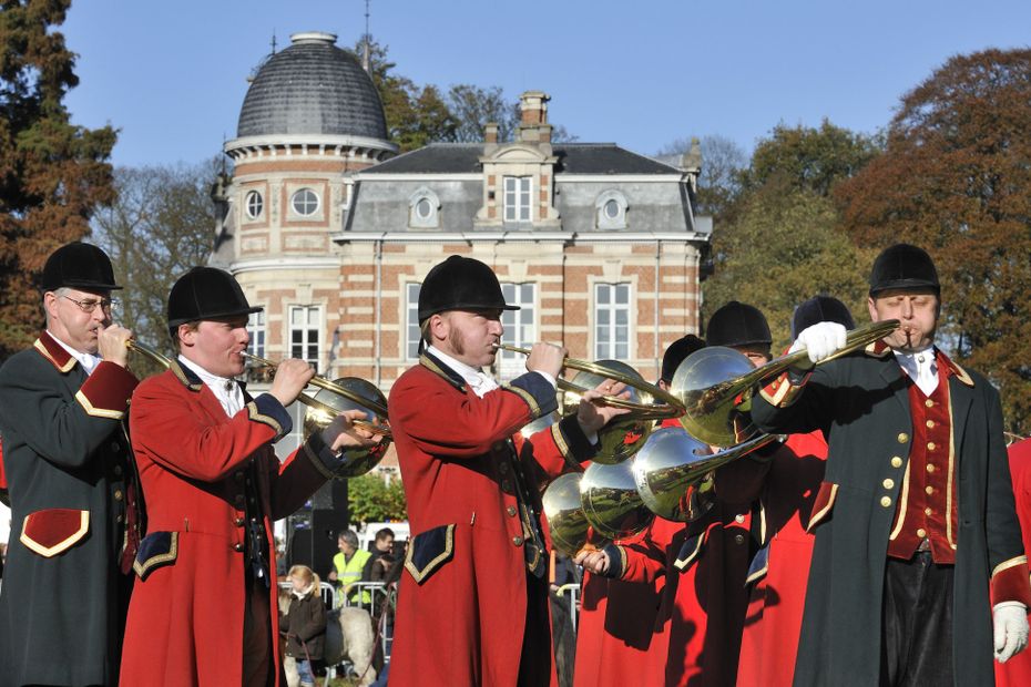 Une incroyable trompe de chasse dévoilée - Abondant (28410)