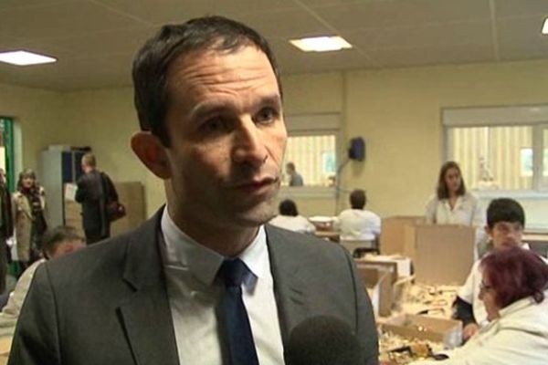 (archives) Benoît Hamon en décembre 2013 en Meurthe-et-Moselle