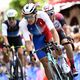 Le cycliste normand Kévin Vauquelin avec le maillot de l'équipe de France olympique lors de la course en ligne des JO de Paris, le 3 août 2024.