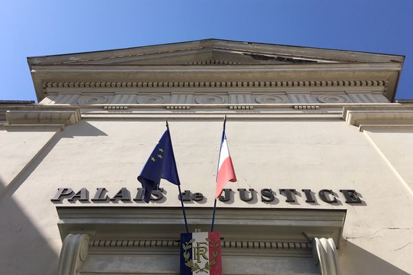 Le Palais de justice de Chartres