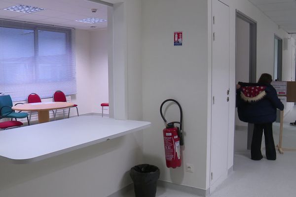 Dans l'attente de médecins généralistes, un service de soins non programmés au sein de l'hôpital de Saint-Maixent-l'École est mis en plus depuis le 6 janvier 2025.