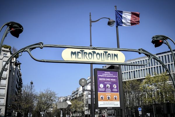 Sauf imprévu dans le calendrier, le prolongement de la ligne 4 devrait bien entrer en vigueur le jeudi 13 janvier 2022.