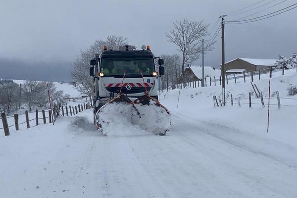 L'Aveyron a déjà été touché par la neige depuis le 17 janvier 2023 comme ici près de Laguiole.