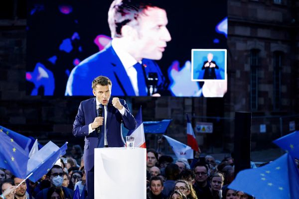 Des professeurs ont reçu des mails de propagande électorale de la part de l'équipe de campagne d'Emmanuel Macron.