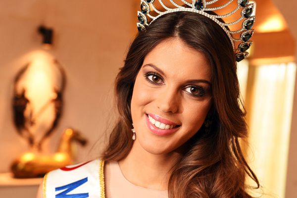 Iris Mittenaere, Miss France 2016, arrivera mercredi à 10 heures à Lille